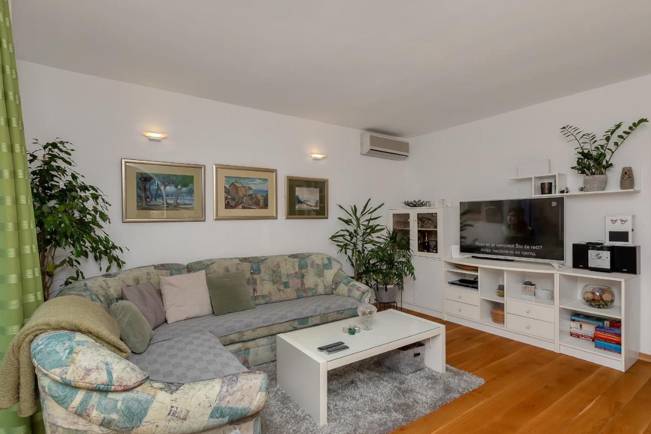 Apartment Marina Makarska Esterno foto